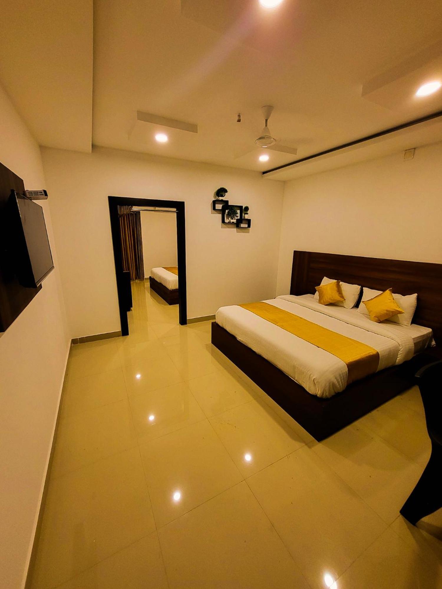 Thejaswini Residency Cheruvathur Nīleshwar 외부 사진