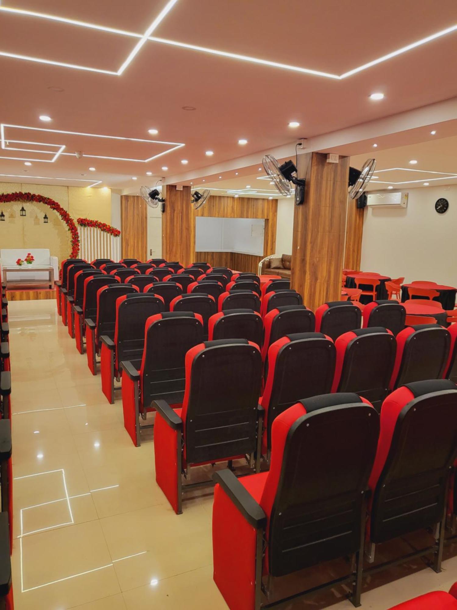 Thejaswini Residency Cheruvathur Nīleshwar 외부 사진